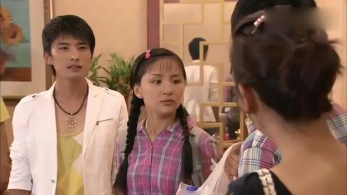 网红给男友送饭视频,甜蜜送餐背后的温馨瞬间