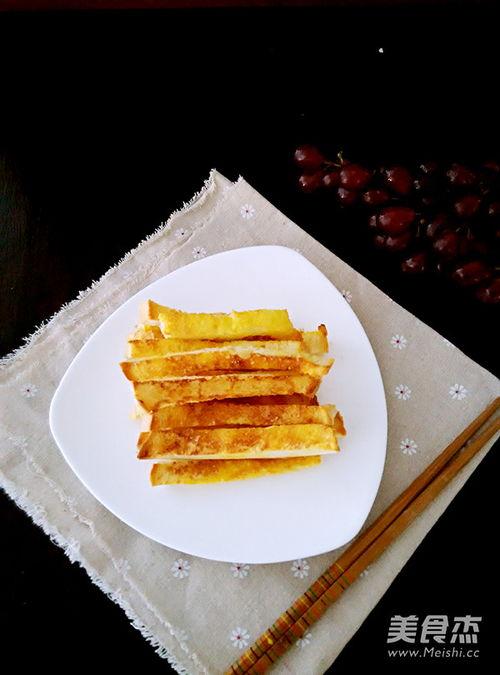 网红黄金吐司条怎么做,轻松自制，美味诱人