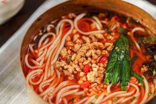 杭州网红小锅米线加盟,开启你的美食创业之旅