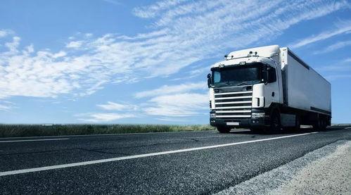 网红大货车摆件图片,街头新宠，演绎独特工业风